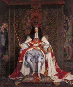 König Charles II in Herrschaftskleidung mit Hermelinmantel, Reichsapfel, Krone und Zepter.